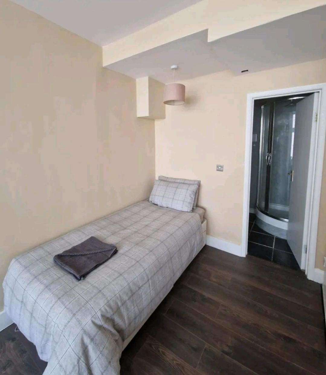 Affordable Rooms In Shared Flat, London Bridge エクステリア 写真